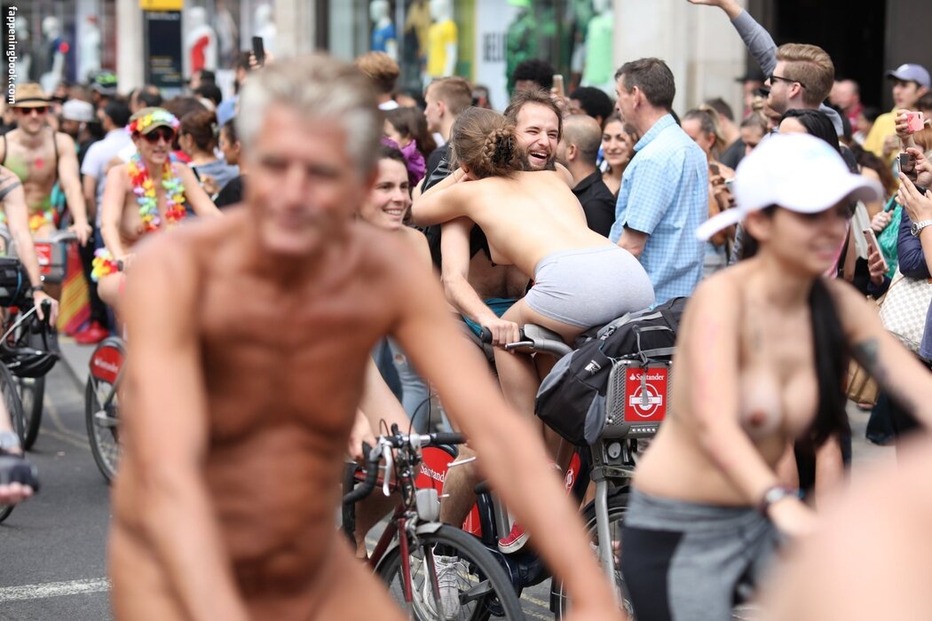 Hottest Naked People