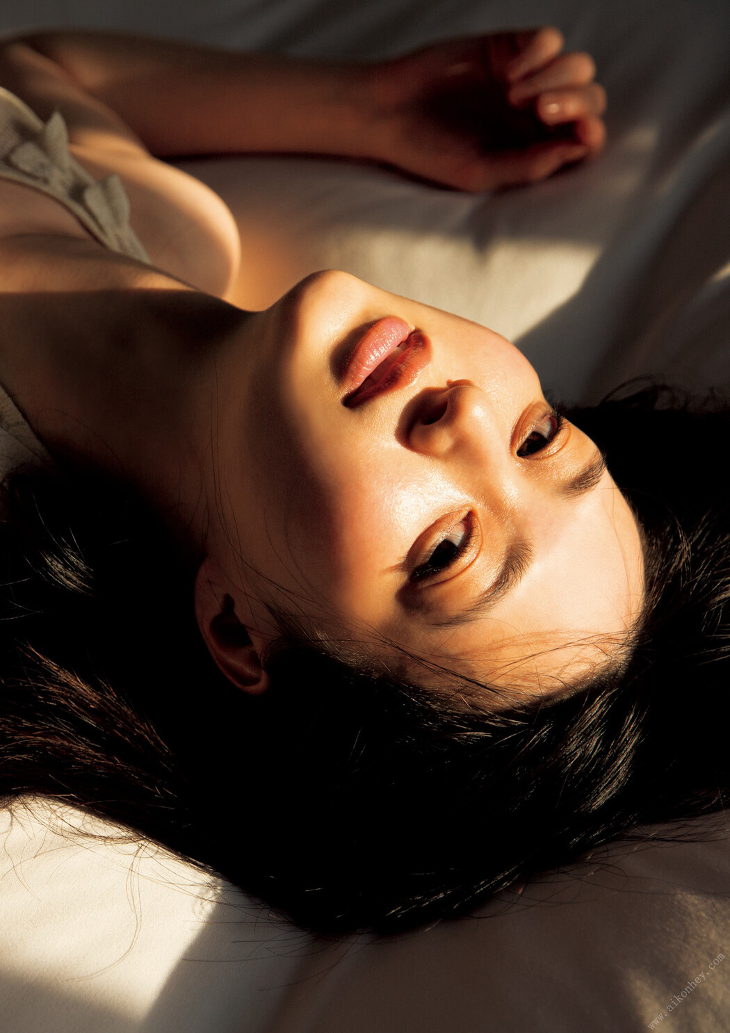 Rina Aizawa 逢沢りな, 電子版だけの特典カットつき 「Gekkan 月刊」 Set.03