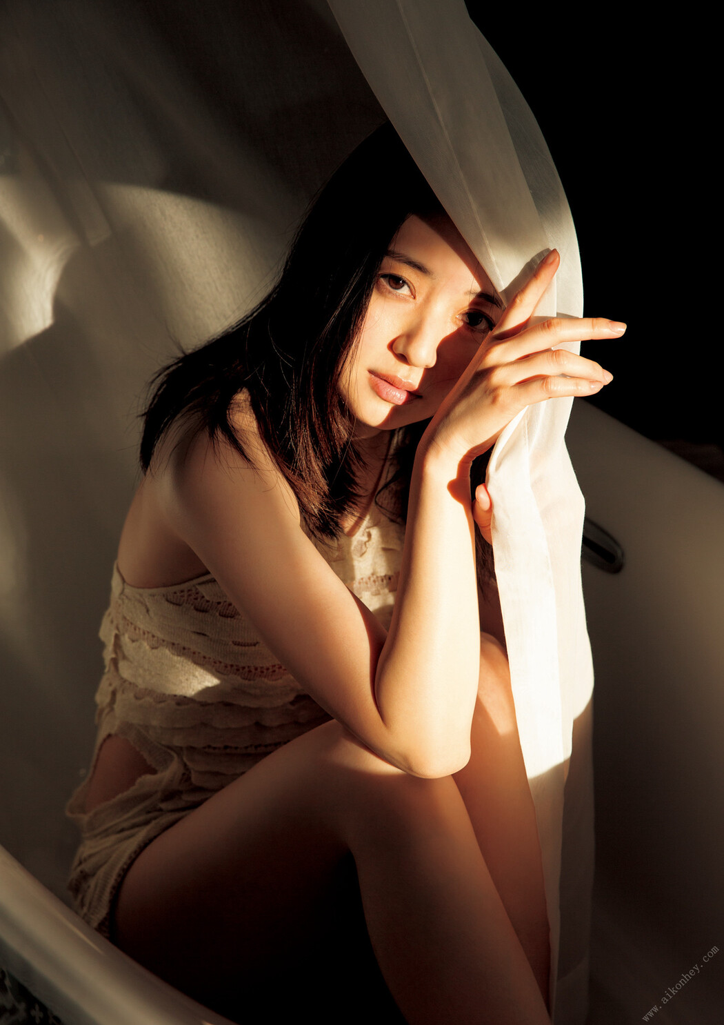 Rina Aizawa 逢沢りな, 電子版だけの特典カットつき 「Gekkan 月刊」 Set.03