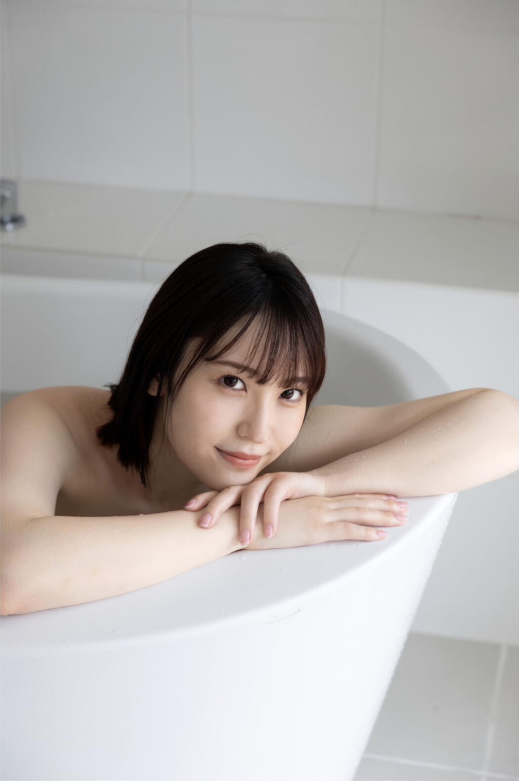 Shizuha Takimoto 瀧本雫葉, プレステージ出版 写真集 「NATURALLY」 Set.02