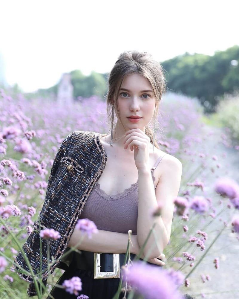 Anastasia Cebulska Weibo