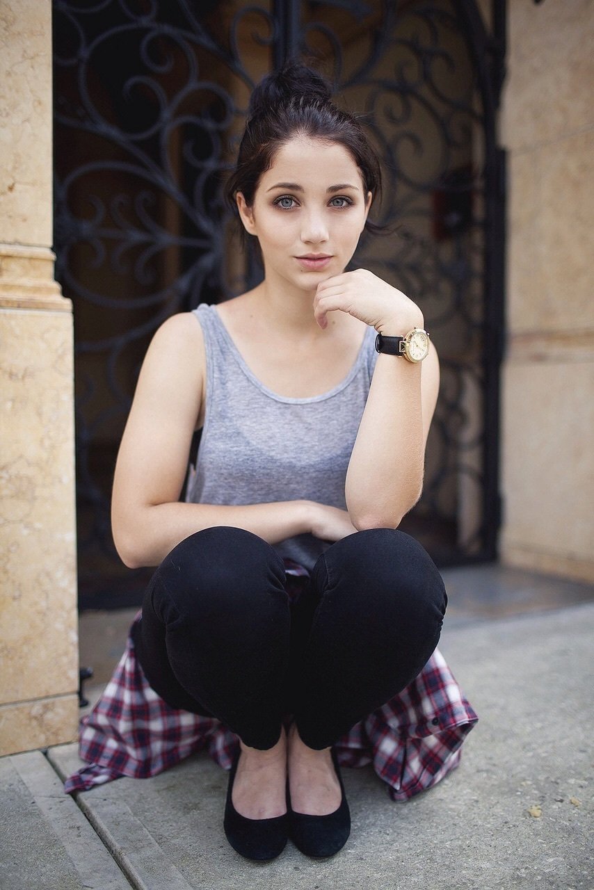 Emily Rudd Wikifeet