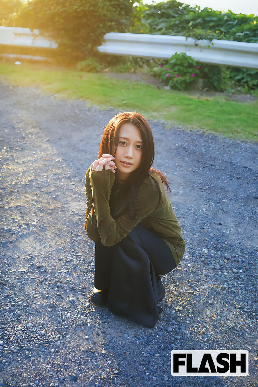 古畑奈和・笹倉彩, FLASH 2025.03.11 (フラッシュ 2025年3月11日号)