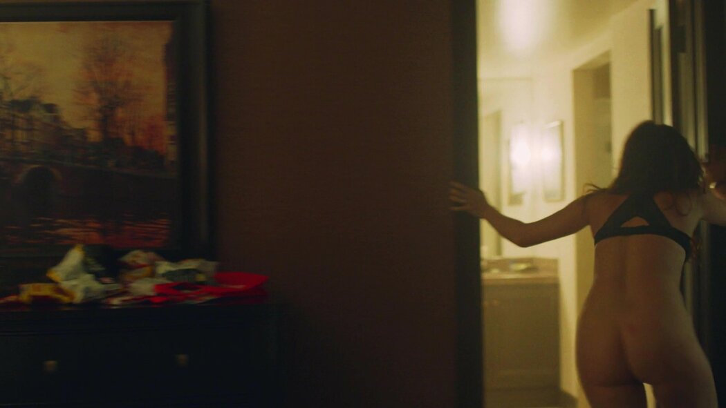 Amy Johnston Nude