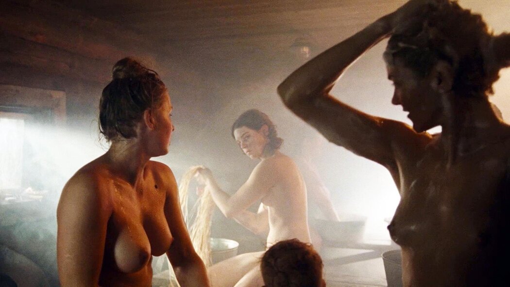 Yuliya Topolnitskaya Nude