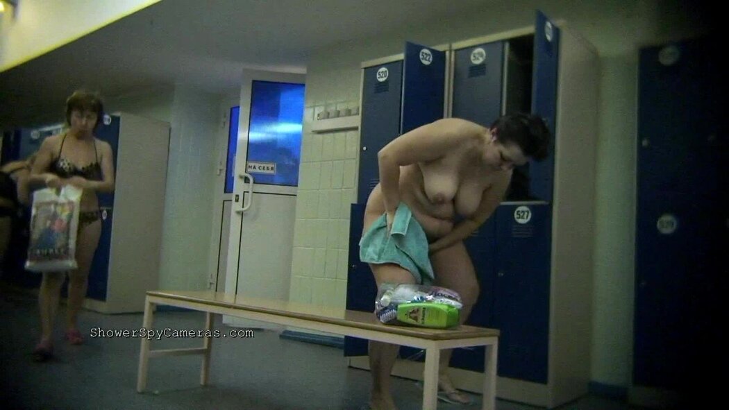 Womens Locker Room Hidden Cam