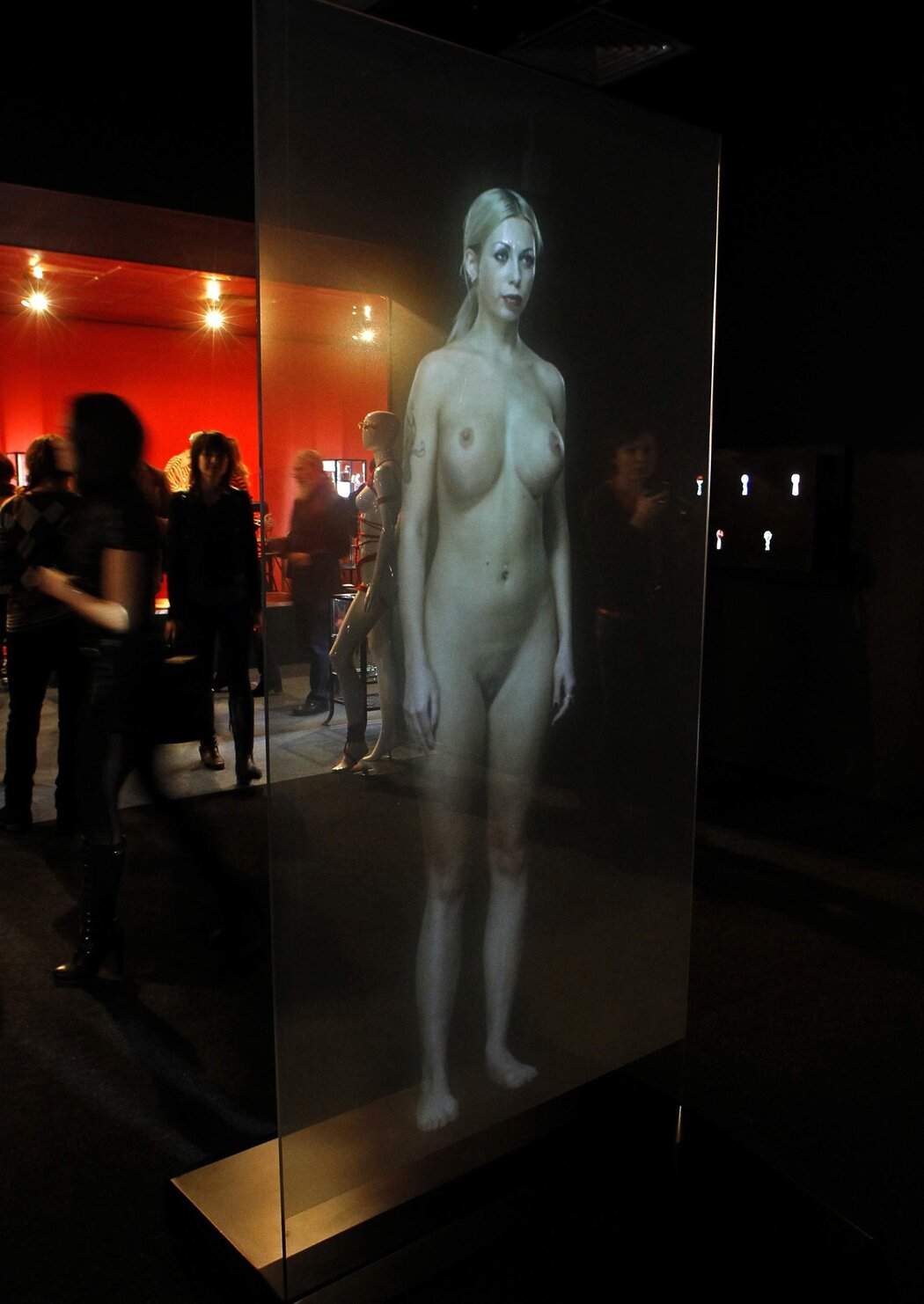 Nude Performance