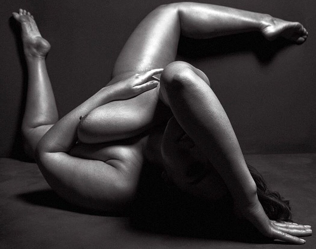 Ashley Graham Nude