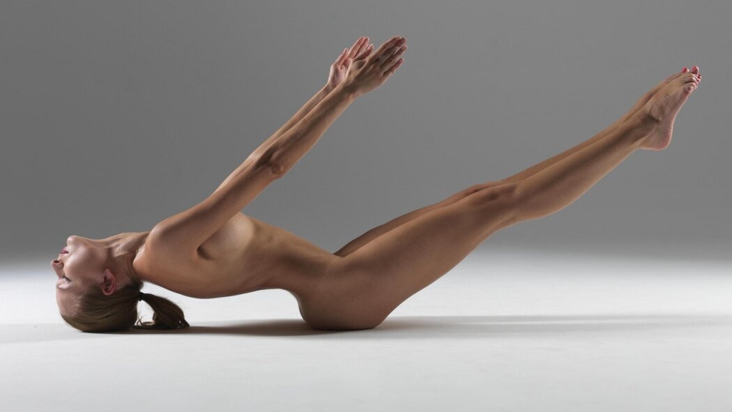 Athletic Nude Girl