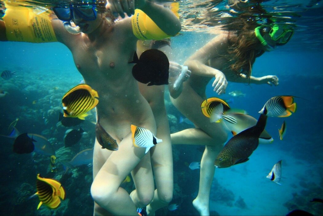 Nude Snorkeling