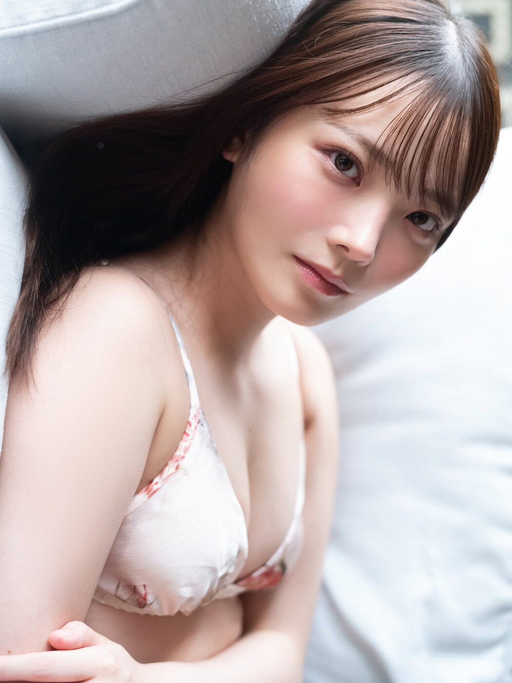 Araya Himeka 新谷姫加, FRIDAYデジタル写真集 「Holic」 Vol.04