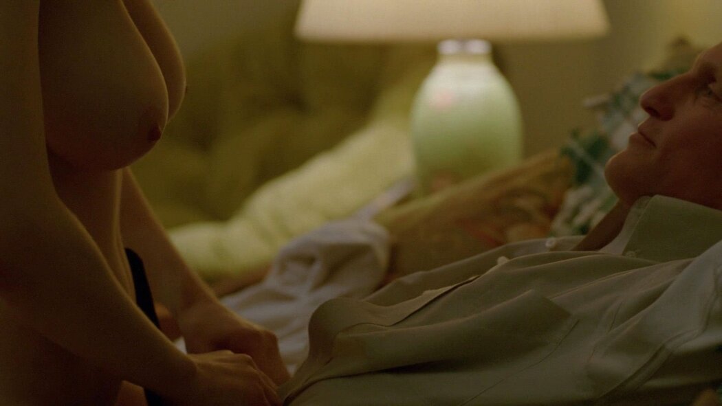 Alexandra Daddario Boobs