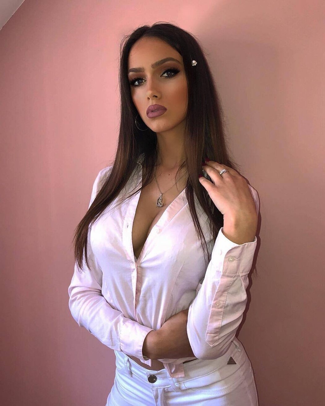 Sara Damjanovic Serbia
