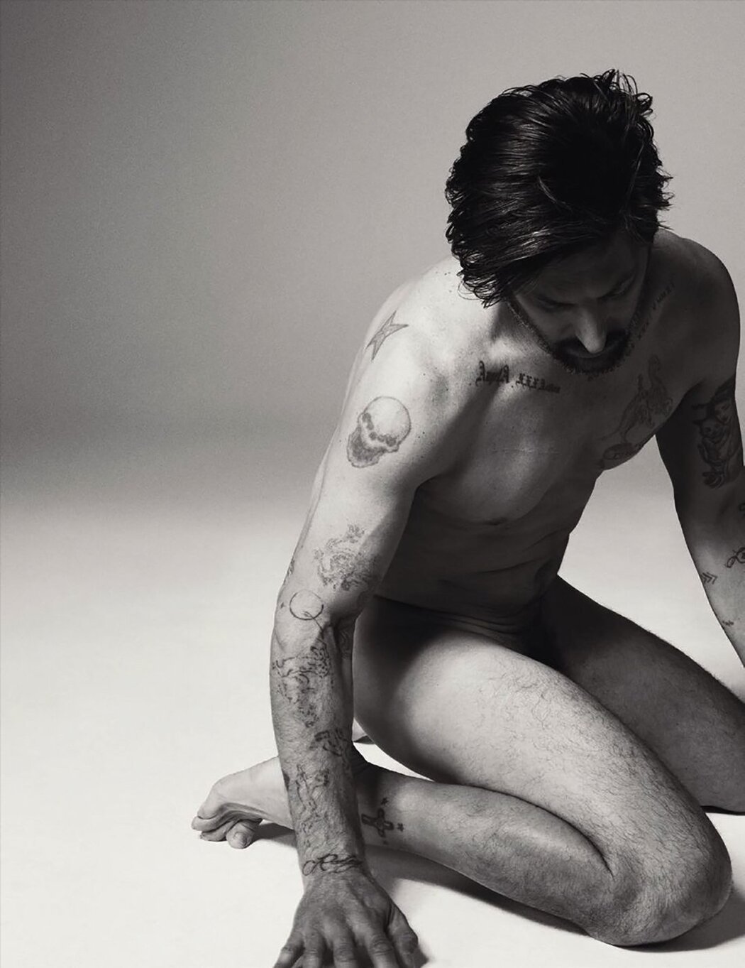 Tony Ward Nude