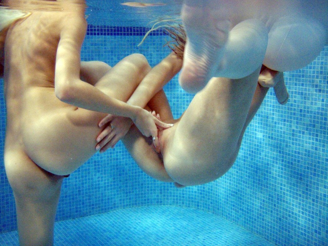 Nude Synchronized Swimming
