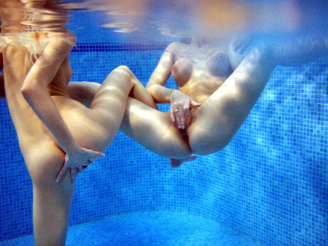 Nude Synchronized Swimming