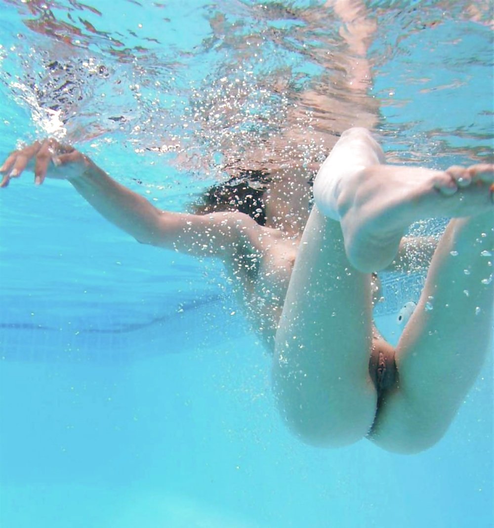 Nude Synchronized Swimming