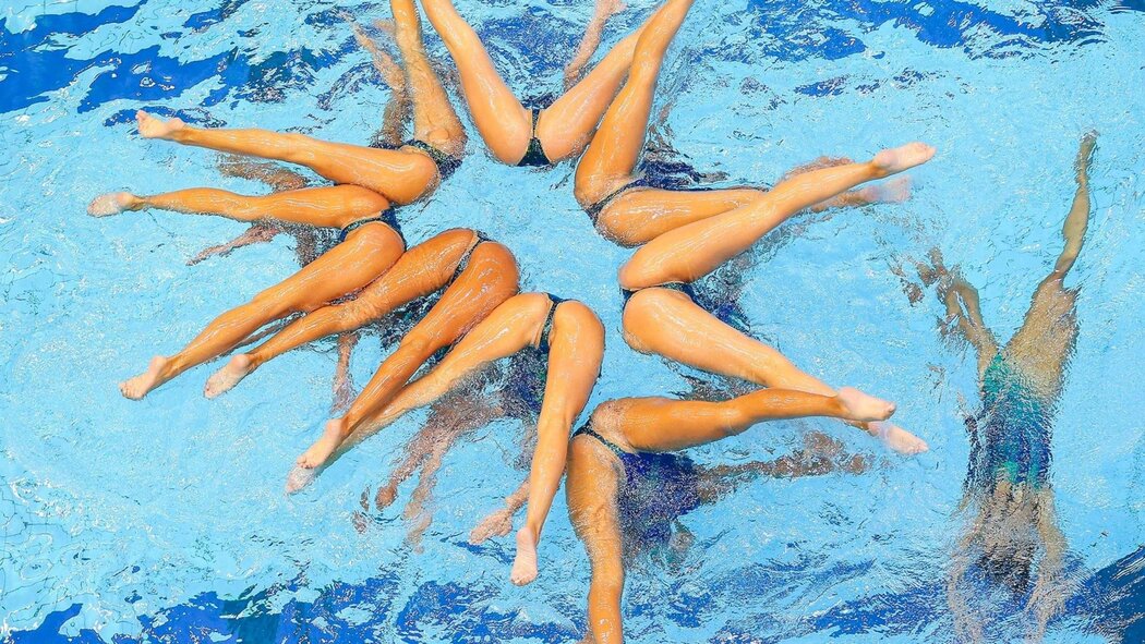 Nude Synchronized Swimming