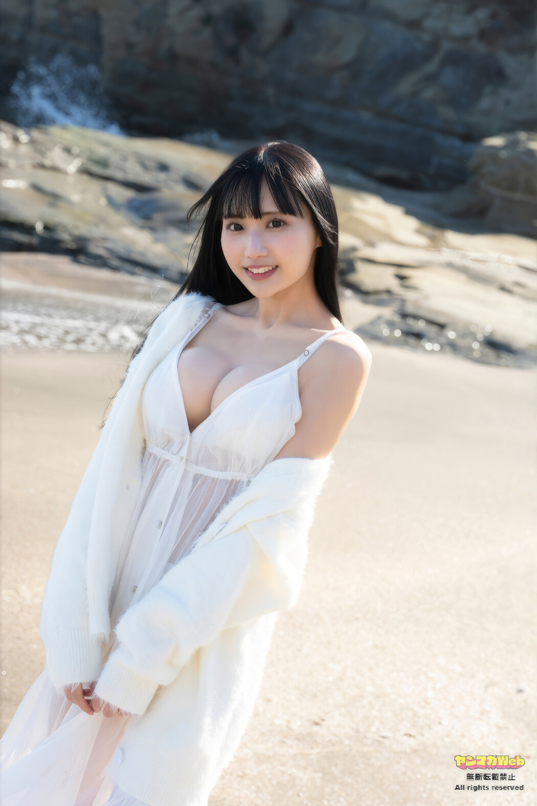 Miru Annin 杏仁みる, Young Magazine 2025 No.17 (ヤングマガジン 2025年17号)