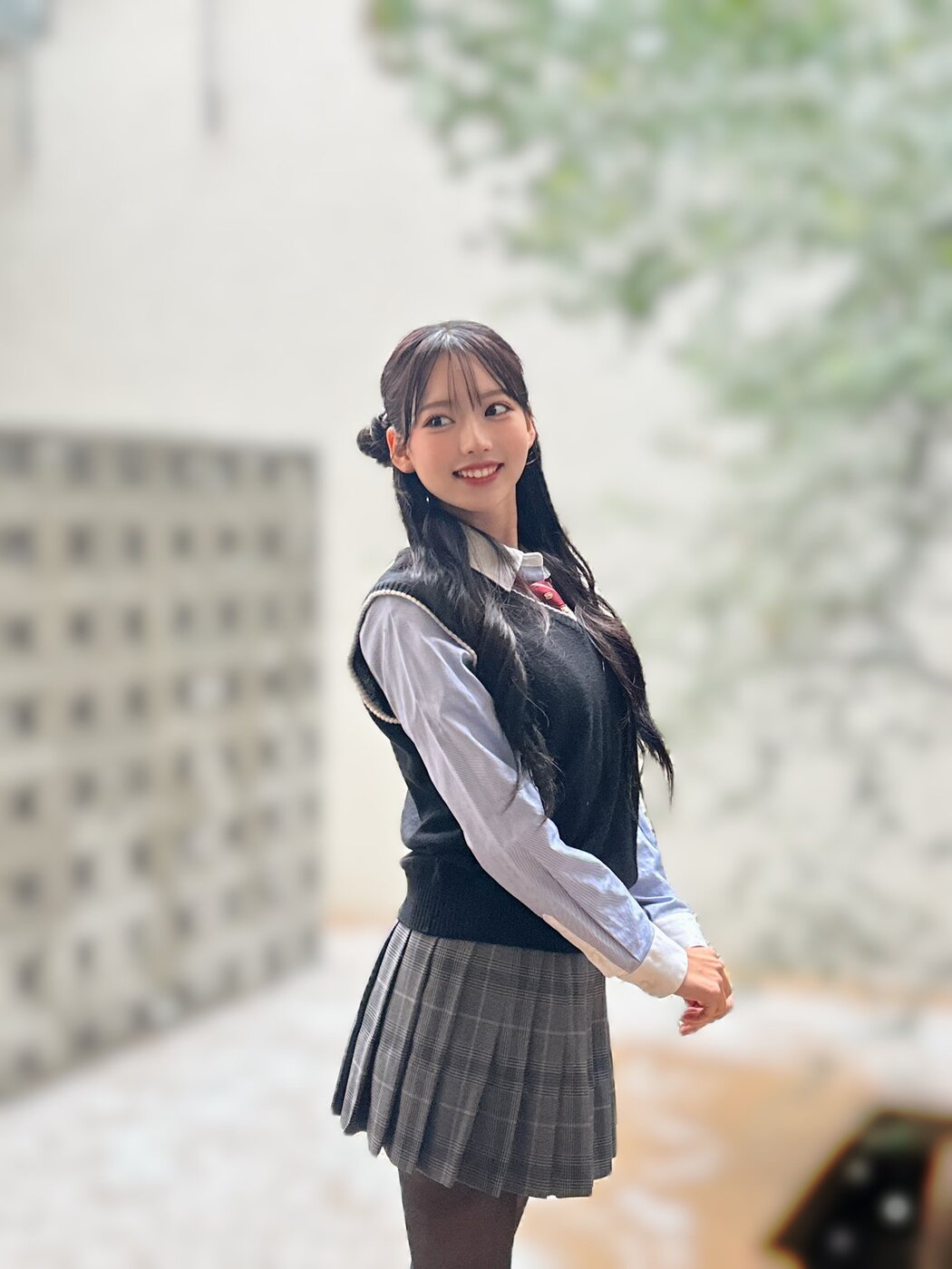 Momoka Okumura 奥村桃夏, Young Magazine 2025 No.17 (ヤングマガジン 2025年17号)