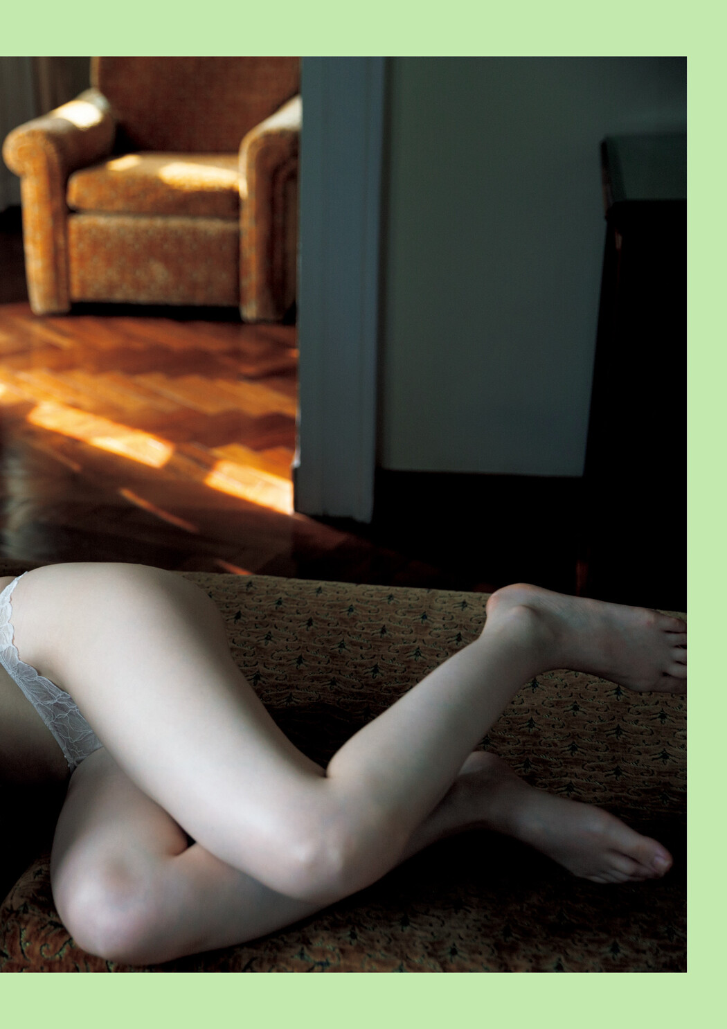 Rina Aizawa 逢沢りな, 電子版だけの特典カットつき 「Gekkan 月刊」 Set.04