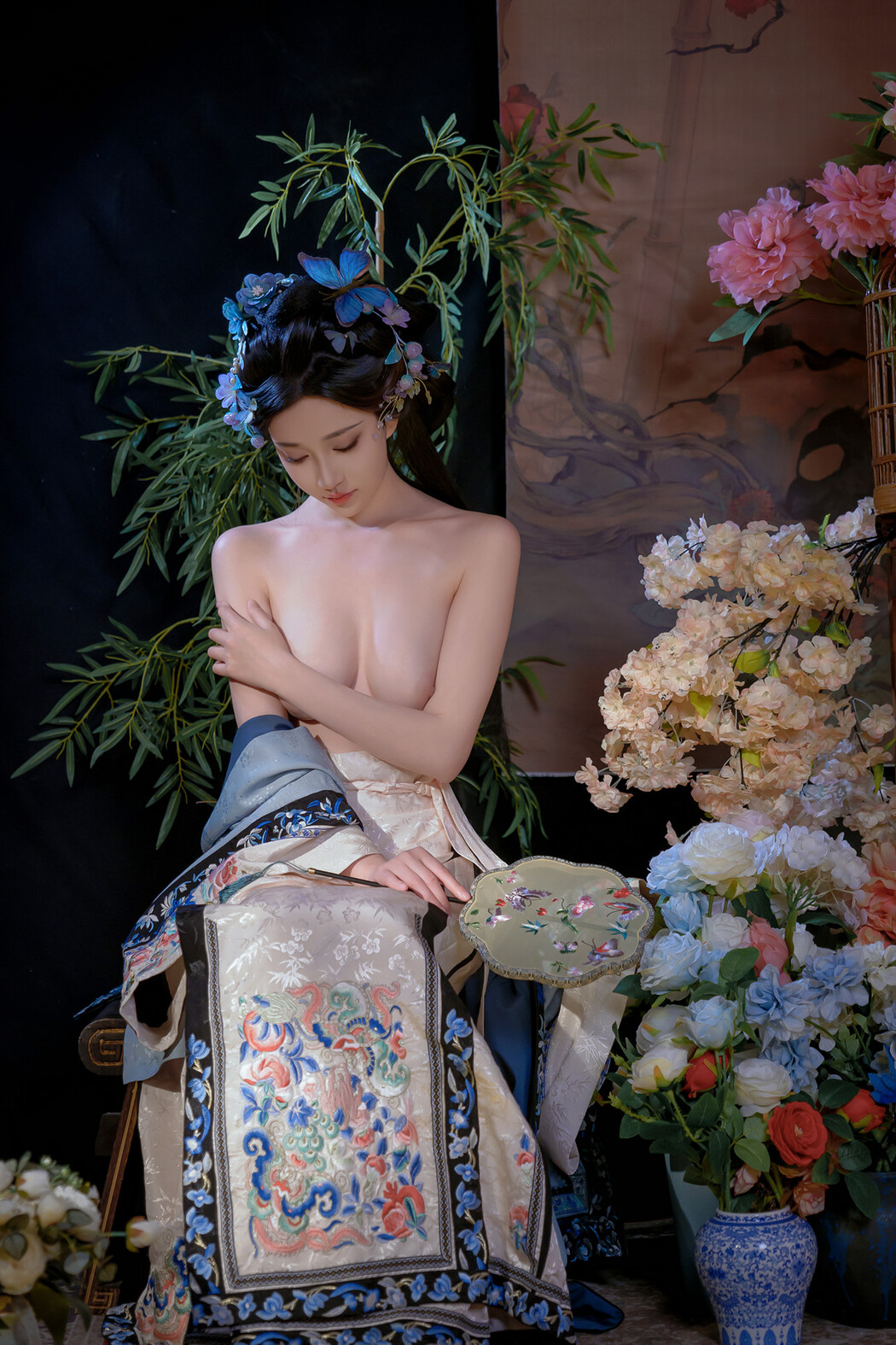 年年Nnian, 写真集 丝兰陵