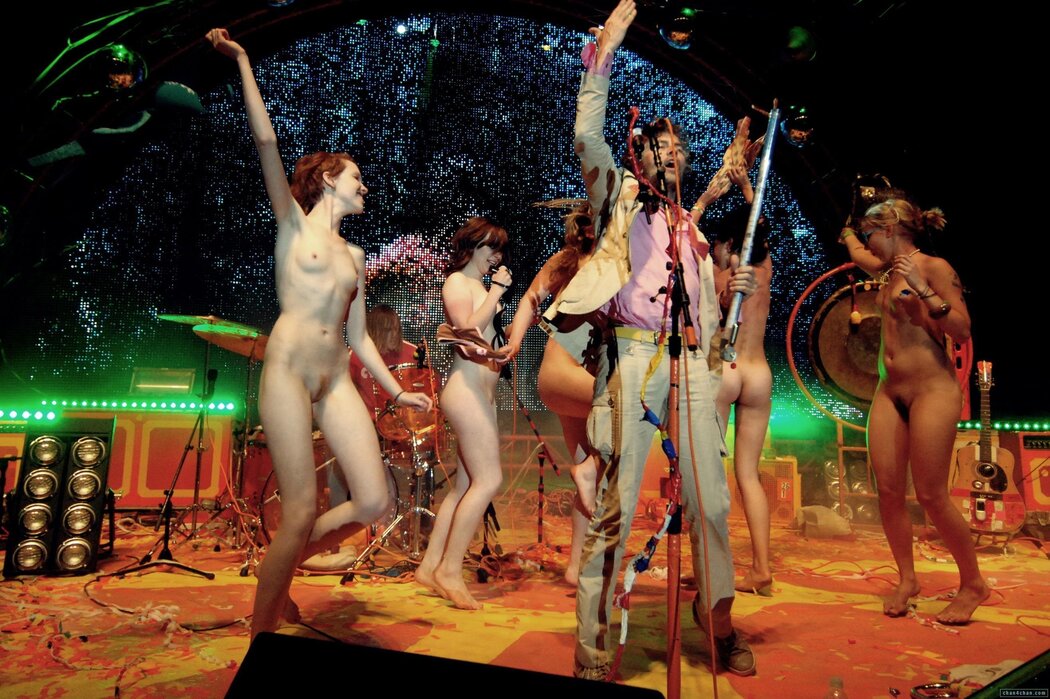 Naked Performance
