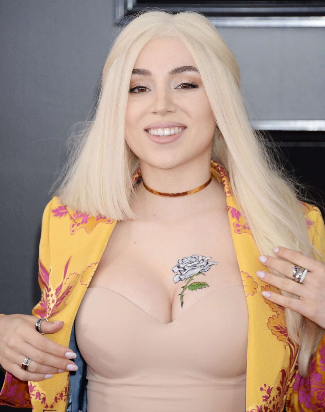 Ava Max Hot
