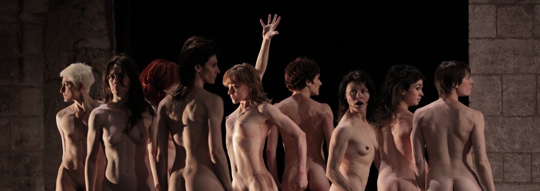 Naked Theater Performance