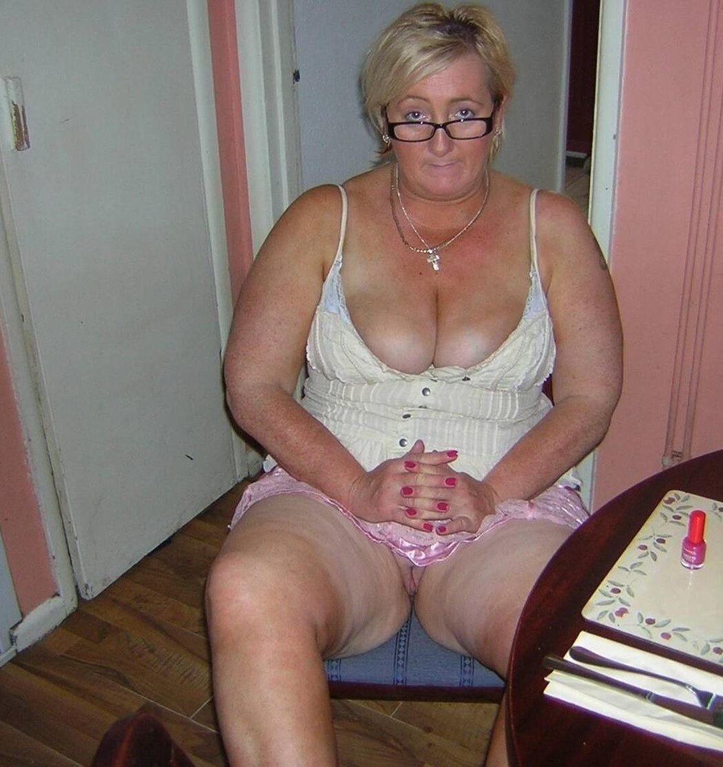 Granny Without Panties
