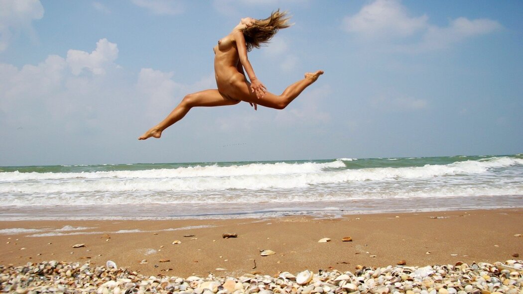 Naked Jumping