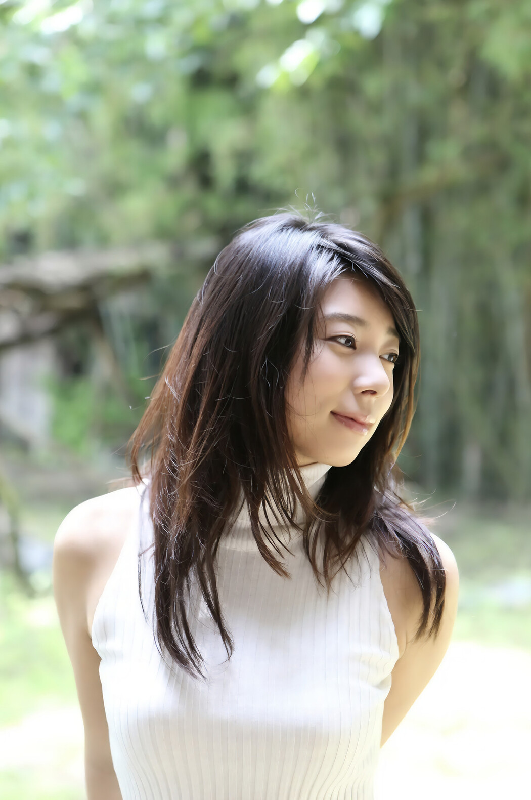 Yume Saito 佐藤夢, FRIDAYデジタル写真集 癒やしのミューズ Vol.01