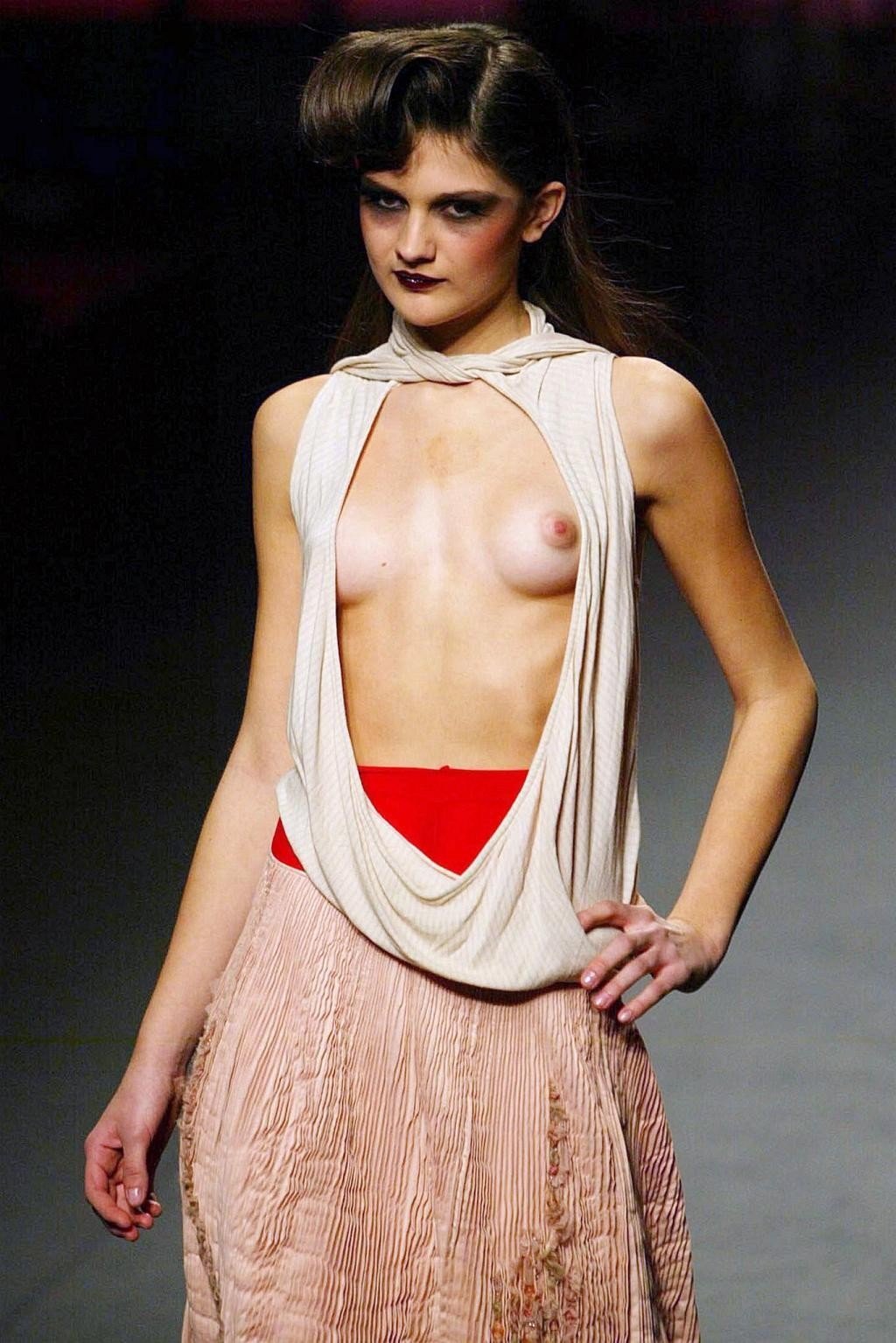 Fashion Tits