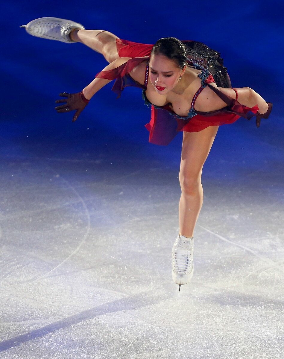 Alina Zagitova Feet