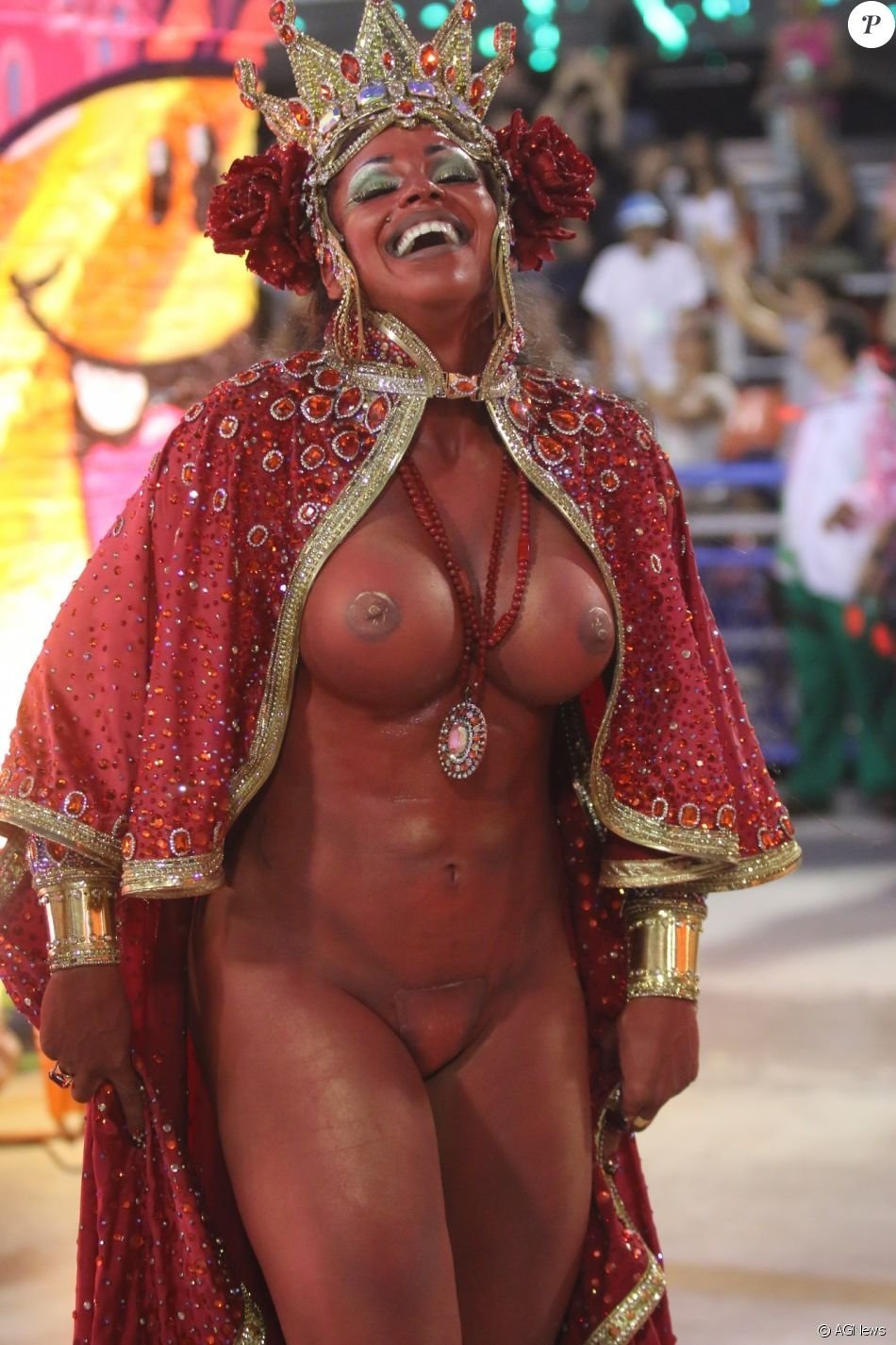 Valya Karnaval Tits
