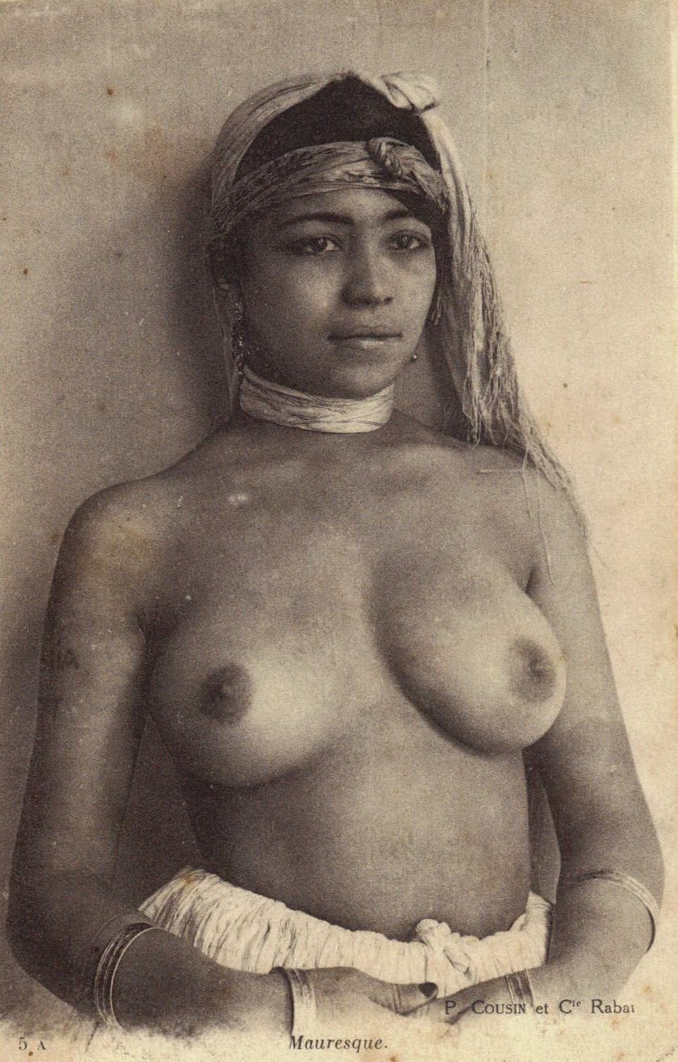 Naked Arab Girl