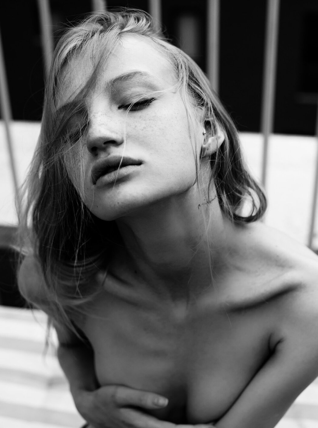 Pauline Ivashevskaya Cover Photo