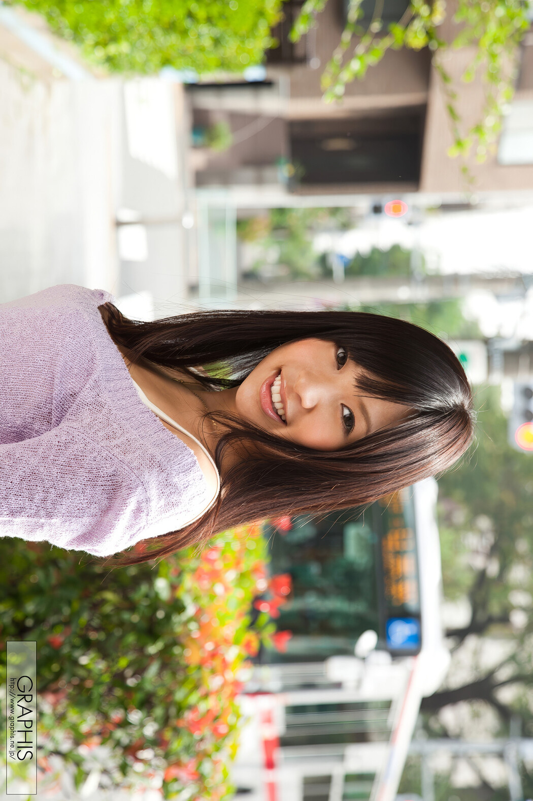 Nana Ogura 小倉奈々, Graphis Limited Edition 2010.11