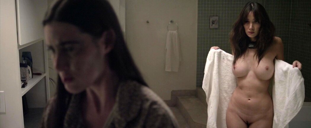 Sarah Callies Hot
