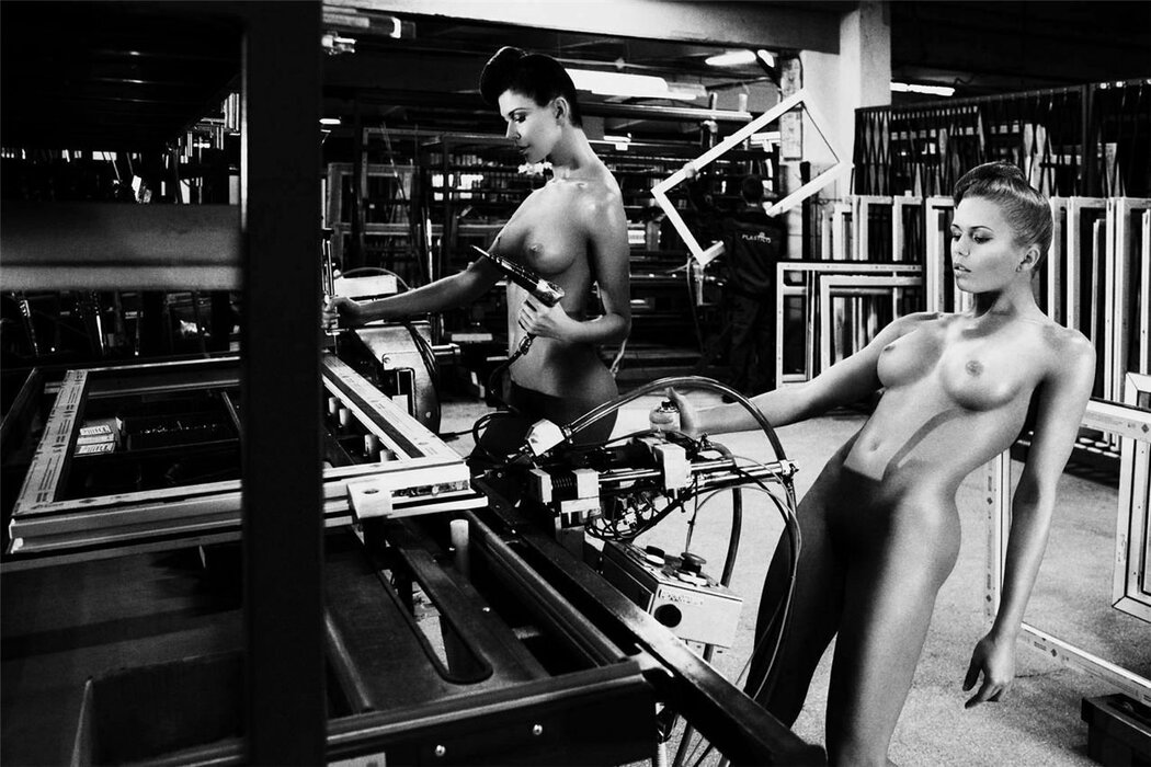 Girl Naked Working