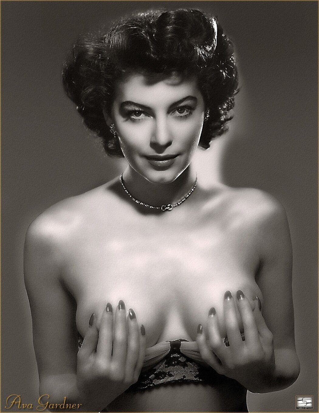 Anita Ekberg Naked