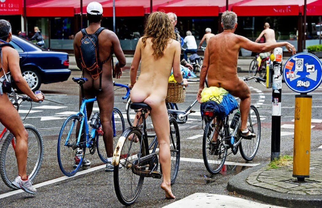 Naked Girls Amsterdam
