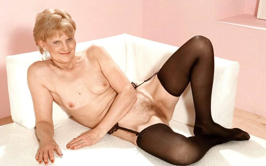 Pics Of Nude Old Ladies