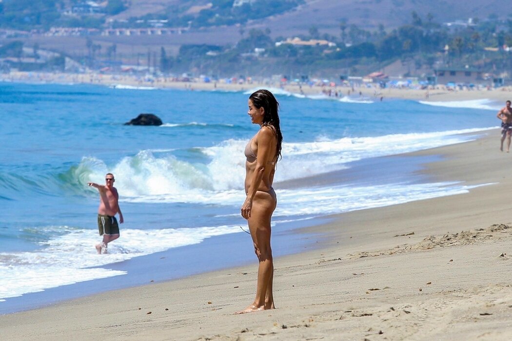 Brooke Burke Nude