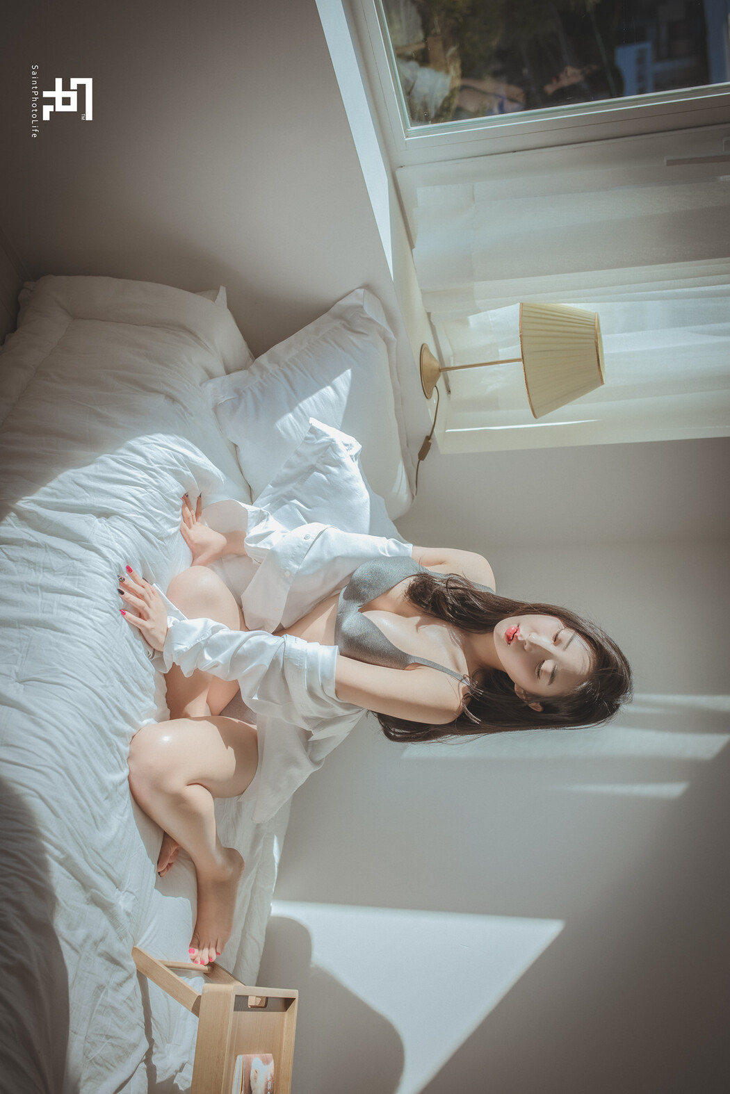 Shin Jae-Eun 신재은, Saint PhotoLife “Romance”