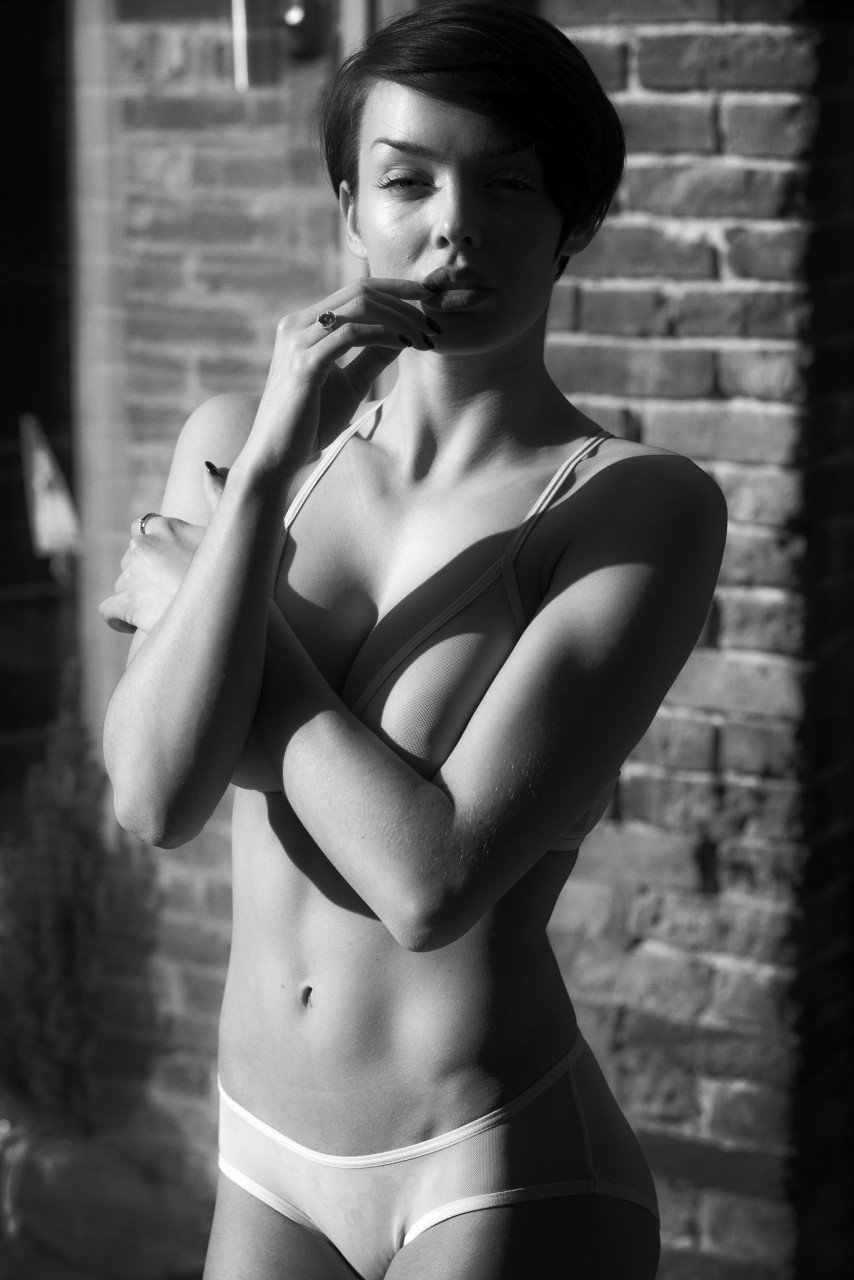 Rosie Robinson Nude