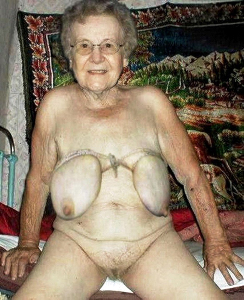 Granny Tits Nude