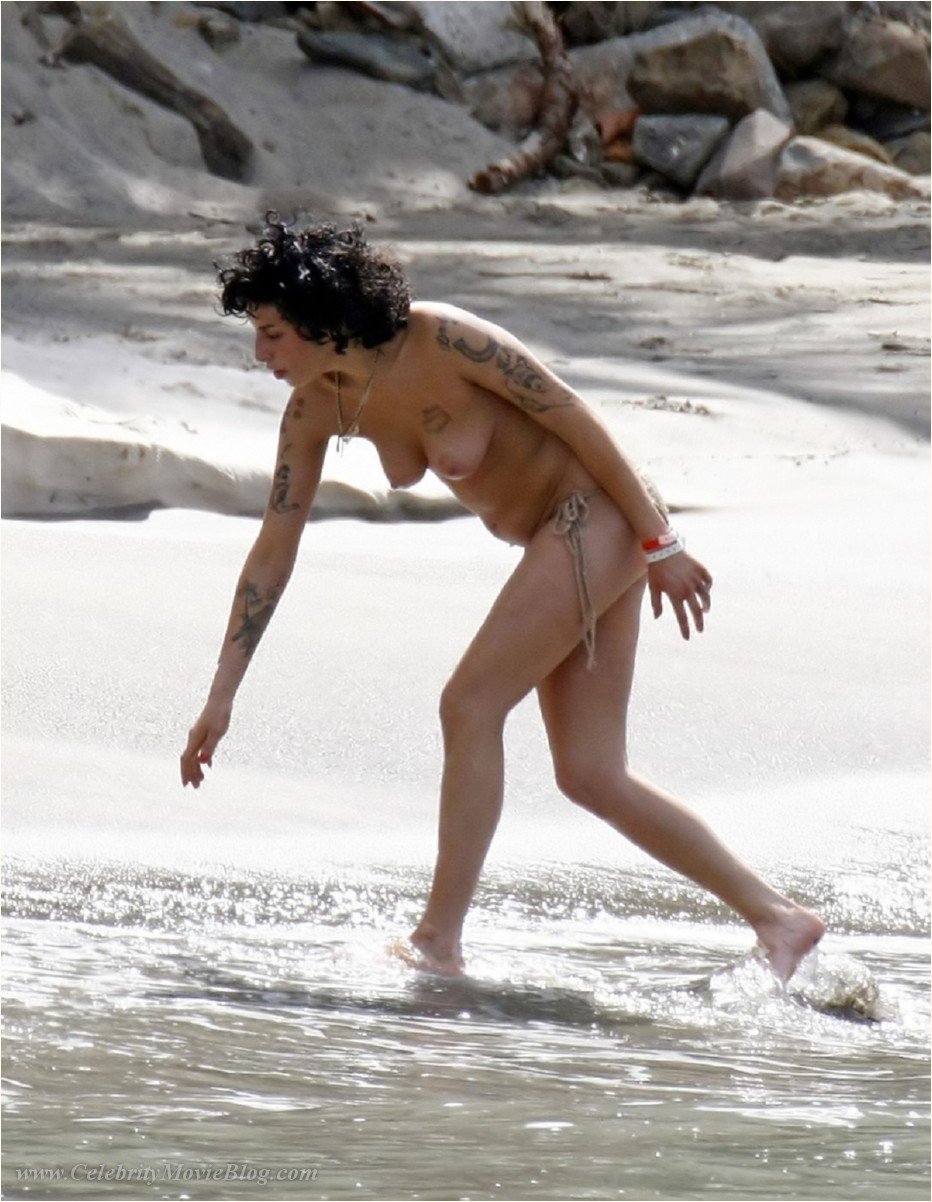Amy Winehouse Nude