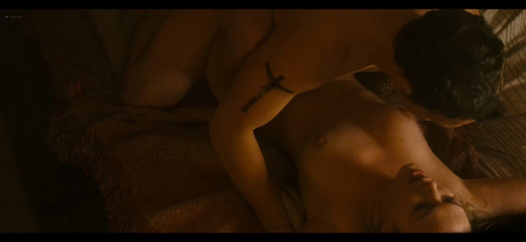 Sophia Bush Nude