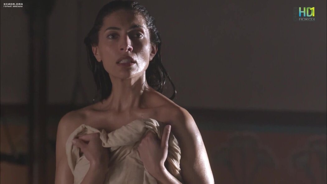 Caterina Murino Nude
